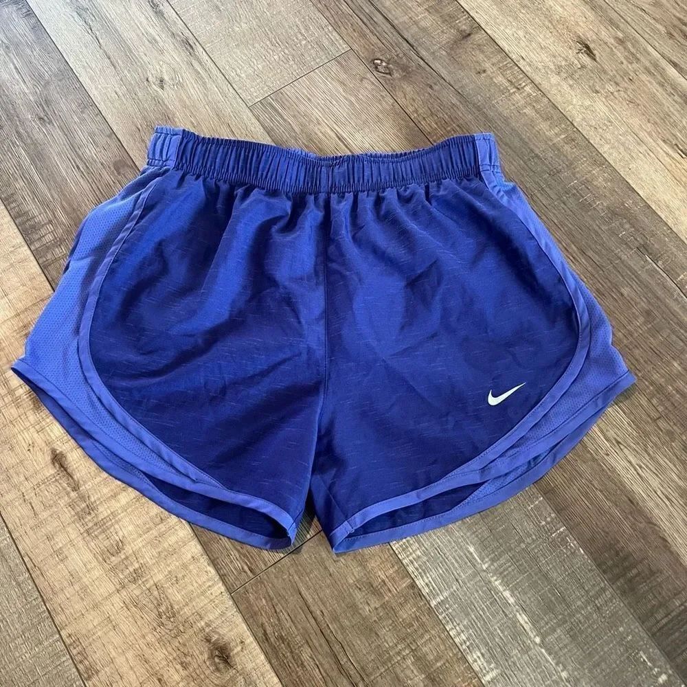 Nike Tempo
Women's Brief-Lined Running Shorts size s